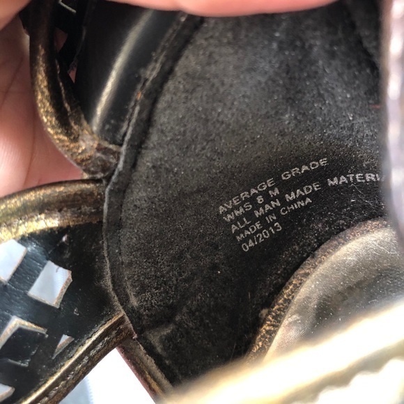 Kenneth Cole R. Heels Sandals #8 - Picture 4 of 13